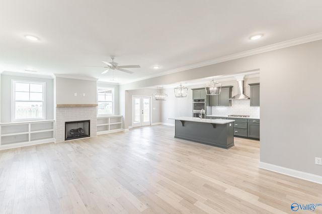 987 Players Lane, Athens, AL 35613