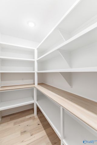 987 Players Lane, Athens, AL 35613