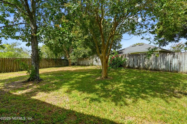 1878 WILLESDON Drive E, Jacksonville, FL 32246
