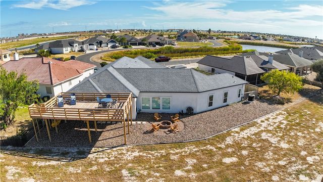 14834 Highland Mist Dr, Corpus Christi, TX 78418