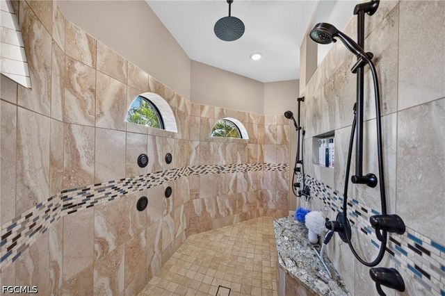 1725 SW 52nd TER, Cape Coral, FL 33914