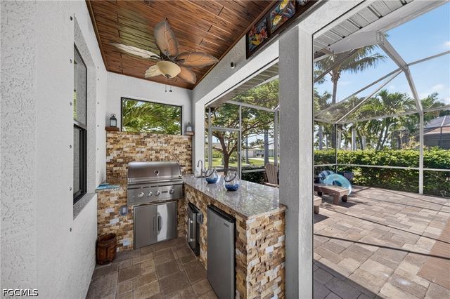 1725 SW 52nd TER, Cape Coral, FL 33914
