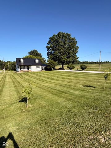 8989 S County Road 825 W, Reelsville, IN 46171