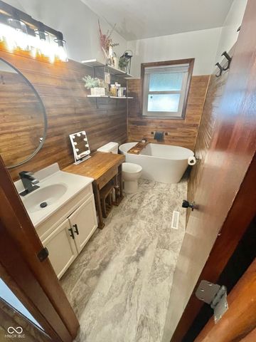 8989 S County Road 825 W, Reelsville, IN 46171