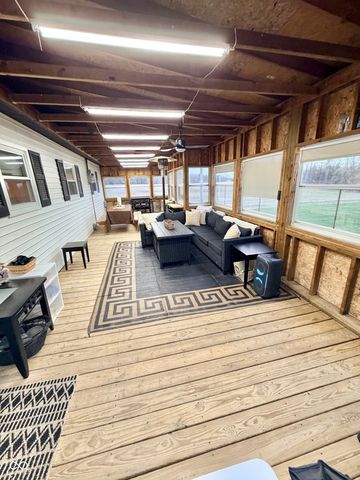 8989 S County Road 825 W, Reelsville, IN 46171