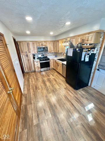 8989 S County Road 825 W, Reelsville, IN 46171