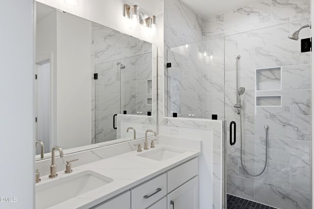 1201 Brookside Drive 110, Raleigh, NC 27604