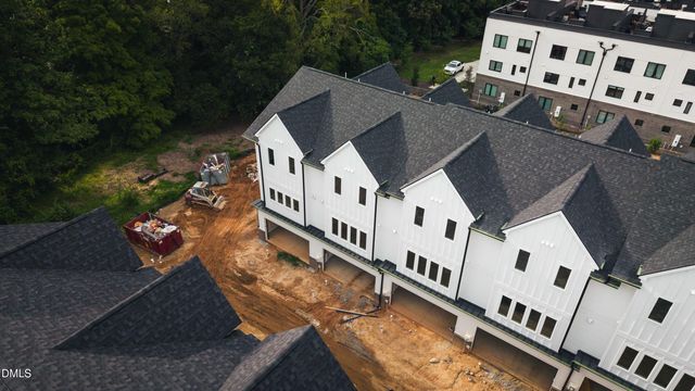 1201 Brookside Drive 110, Raleigh, NC 27604