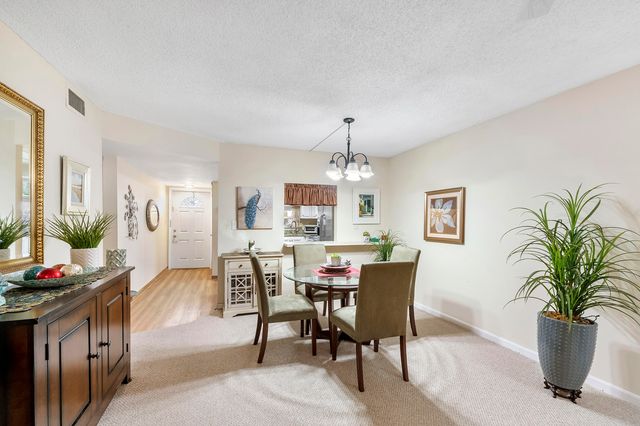 8990 S Hollybrook Boulevard 209, Pembroke Pines, FL 33025