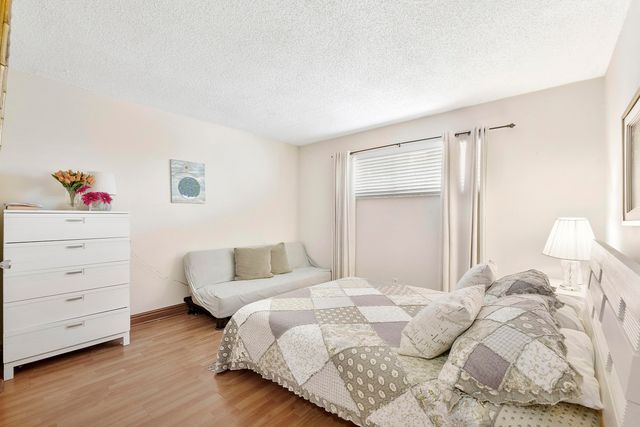 8990 S Hollybrook Boulevard 209, Pembroke Pines, FL 33025
