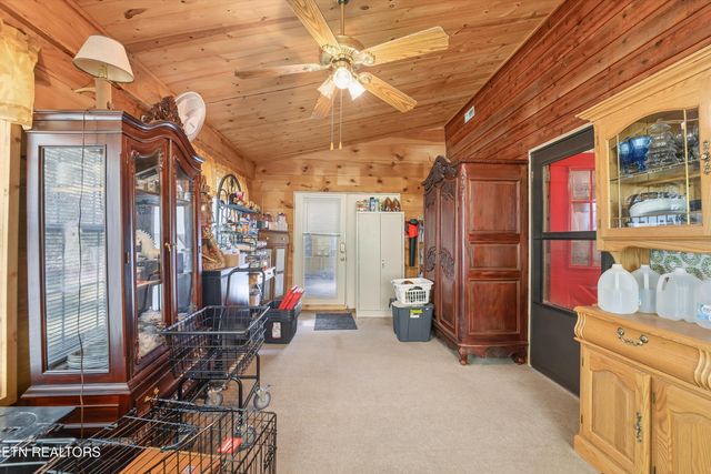 3255 Bear Mountain Lane, Sevierville, TN 37876