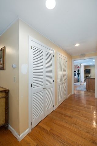 359 Linebrook Rd, Ipswich, MA 01938