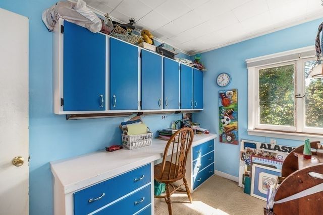359 Linebrook Rd, Ipswich, MA 01938
