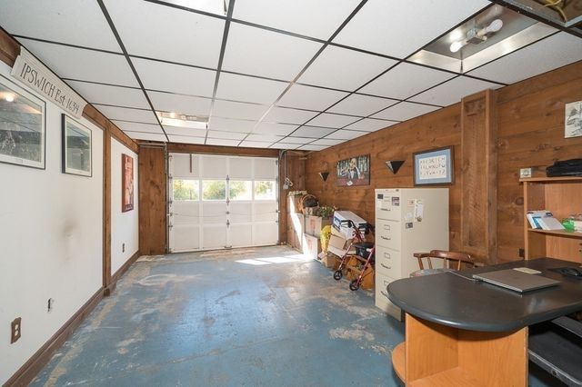 359 Linebrook Rd, Ipswich, MA 01938