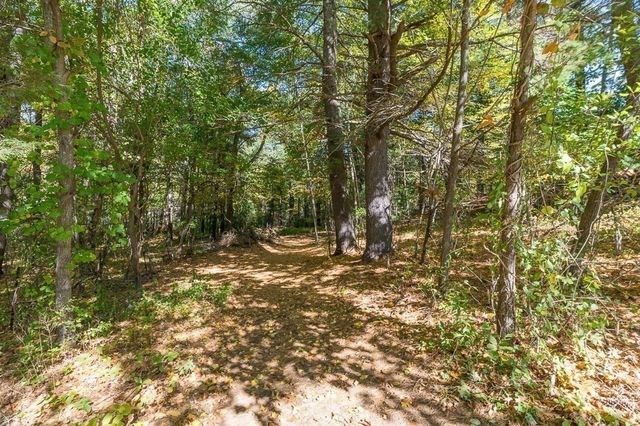 359 Linebrook Rd, Ipswich, MA 01938