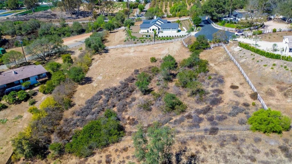 6300 Twin Country Lane, Fallbrook, CA 92028 — photo 2