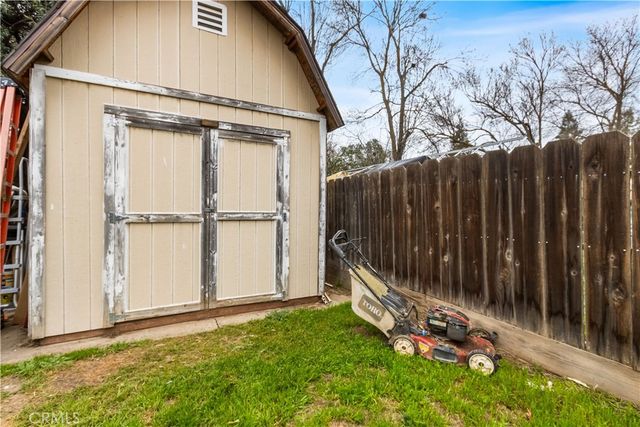 2149 Brookdale Dr, Merced, CA 95340