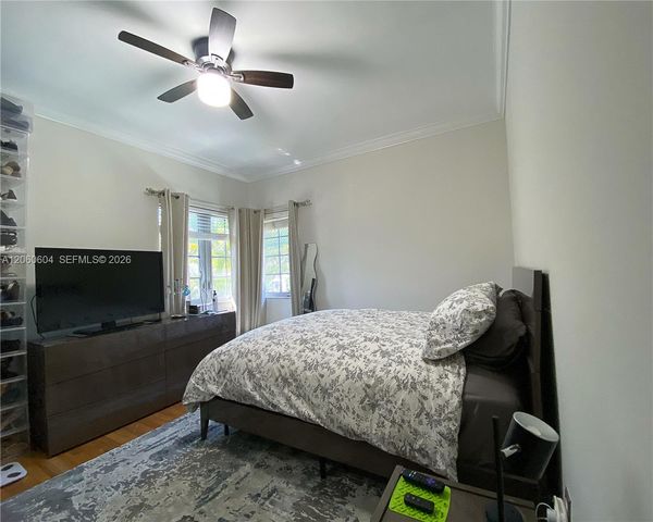 1561 Lenox Ave 3, Miami Beach, FL 33139