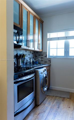 1561 Lenox Ave 3, Miami Beach, FL 33139