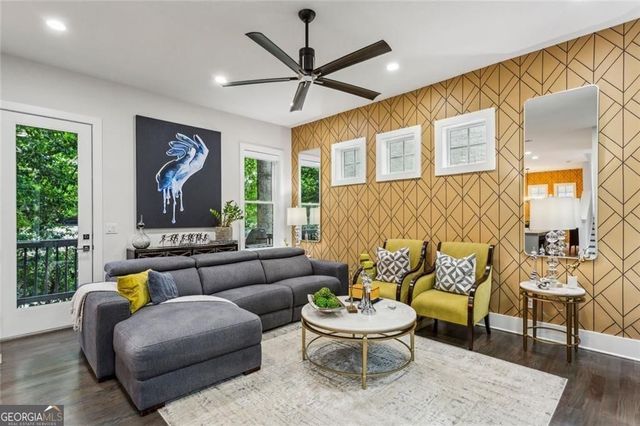 1821 Huntington Hills Lane NW, Atlanta, GA 30309