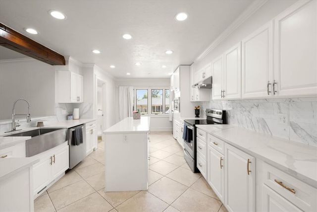 3001 Raintree Road, Oklahoma City, OK 73120