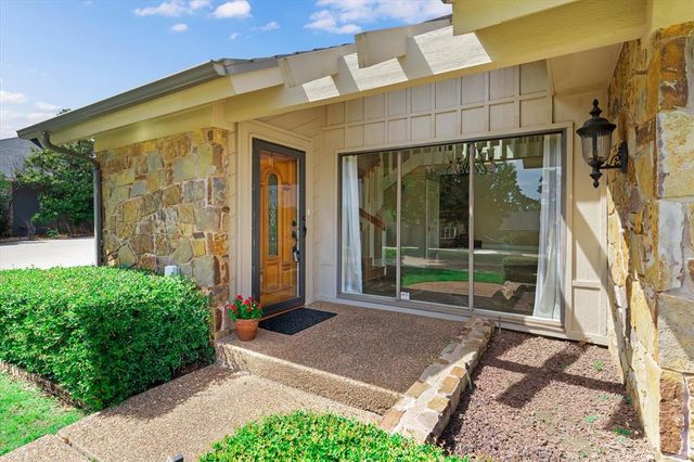 3001 Raintree Road, Oklahoma City, OK 73120