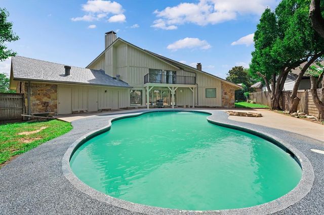 3001 Raintree Road, Oklahoma City, OK 73120