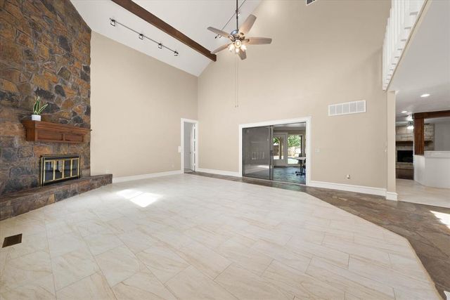 3001 Raintree Road, Oklahoma City, OK 73120