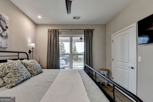 1060 Pebble Creek Road, Greensboro, GA 30642