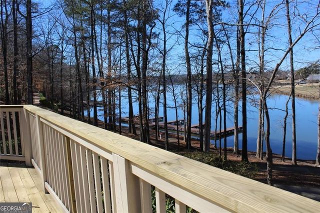 1060 Pebble Creek Road, Greensboro, GA 30642