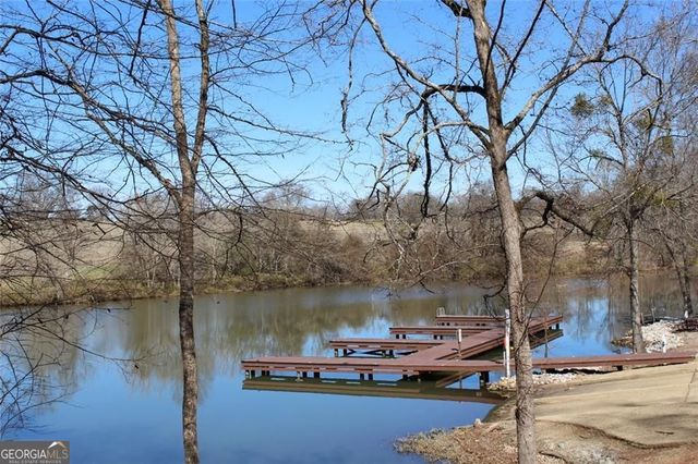 1060 Pebble Creek Road, Greensboro, GA 30642