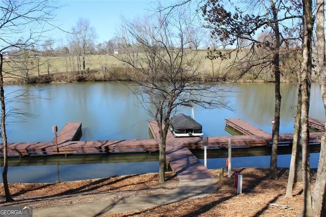 1060 Pebble Creek Road, Greensboro, GA 30642