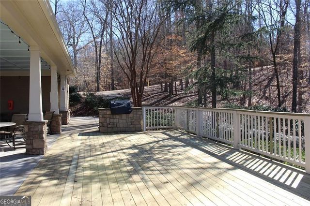 1060 Pebble Creek Road, Greensboro, GA 30642