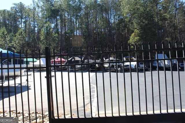 1060 Pebble Creek Road, Greensboro, GA 30642