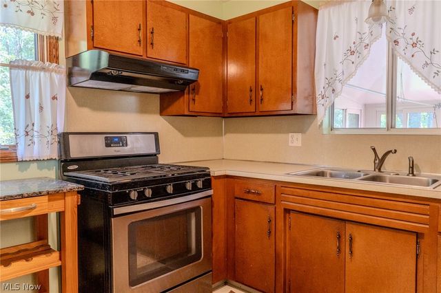 2848 Pressler Road, Uniontown, OH 44685