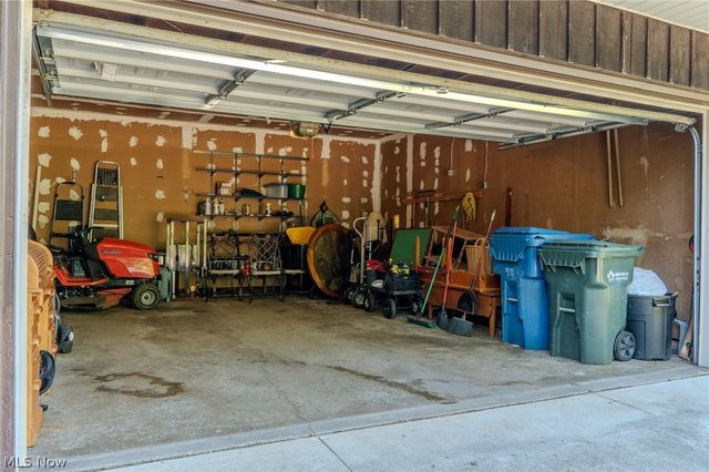 2848 Pressler Road, Uniontown, OH 44685