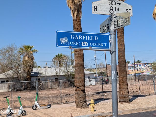 902 N 8TH Street 15, Phoenix, AZ 85006