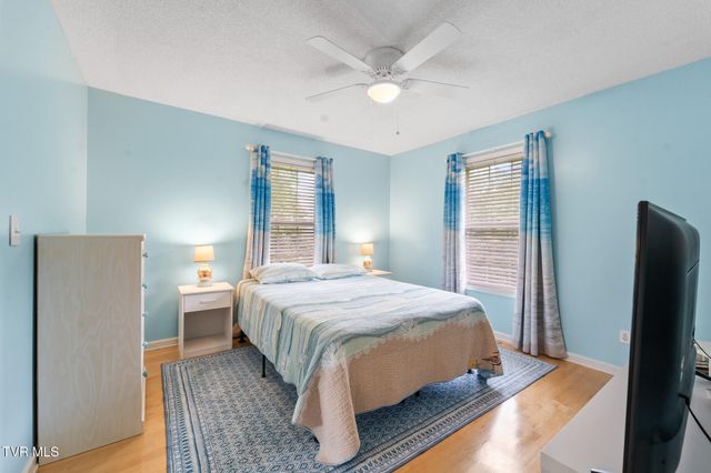 120 Elizabeth Ann Circle, Bluff City, TN 37618