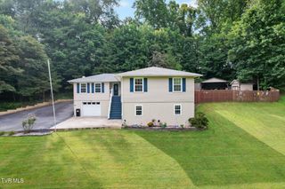 120 Elizabeth Ann Circle, Bluff City, TN 37618