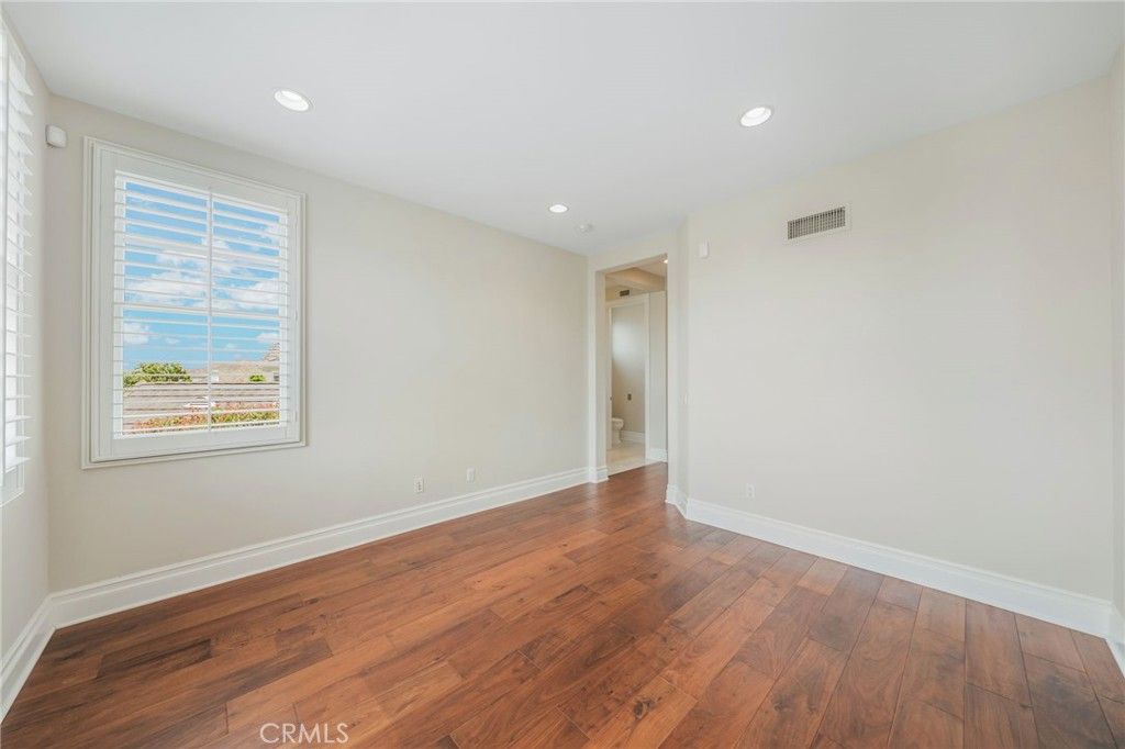 Image 54 of property listing at 5 Thunderbird, Newport Beach, CA 92660