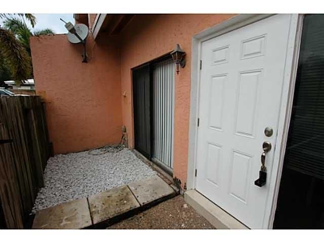 140 SE 12TH AVE 5, Pompano Beach, FL 33060