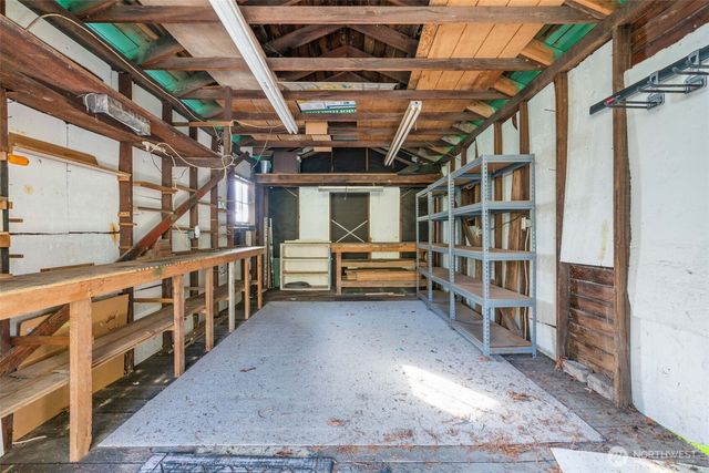 1323 East Bay Drive NE, Olympia, WA 98506