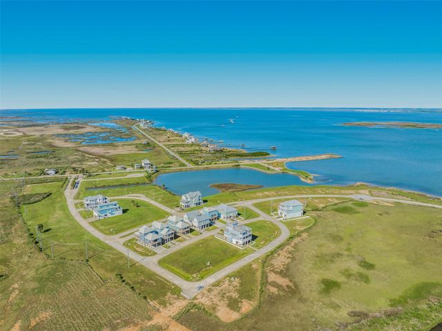 1638 Brown Pelican Bend, Galveston, TX 77554