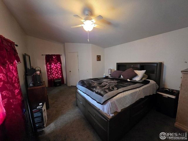 3420 Black Hills, Longmont, CO 80504