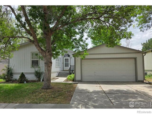 3420 Black Hills, Longmont, CO 80504