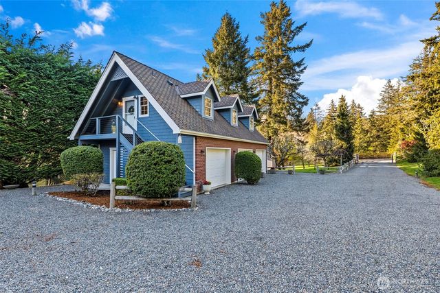 9321 185th Avenue Ct NW, Vaughn, WA 98394