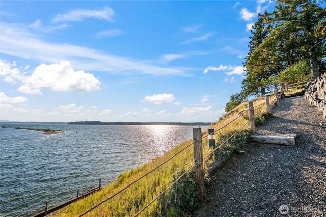 9321 185th Avenue Ct NW, Vaughn, WA 98394