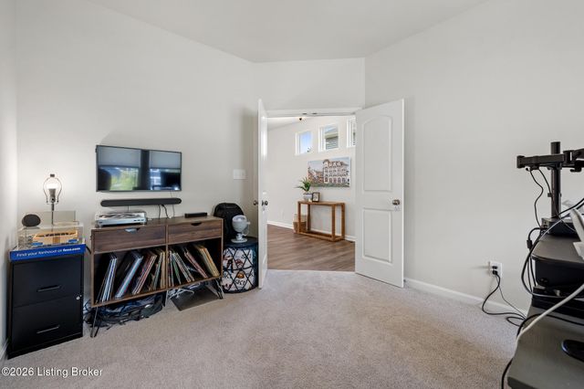 4113 Bent Creek Dr, La Grange, KY 40031
