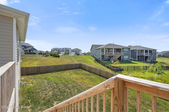 4113 Bent Creek Dr, La Grange, KY 40031