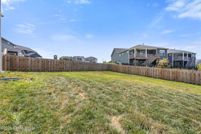 4113 Bent Creek Dr, La Grange, KY 40031